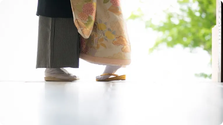 和装を着た夫婦のウェディングフォト