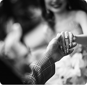 結婚式の夫婦の写真