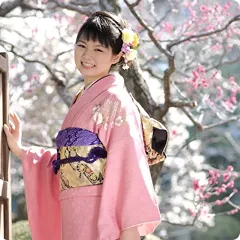 振袖を着た女性の成人式の写真